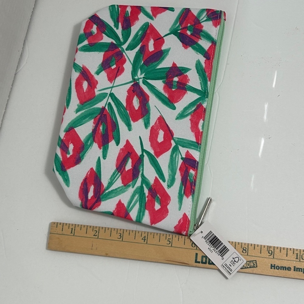 Clinique Drawbertson Tote Makeup Bag Set Floral Lips Design Red Green White New - Picture 13 of 16
